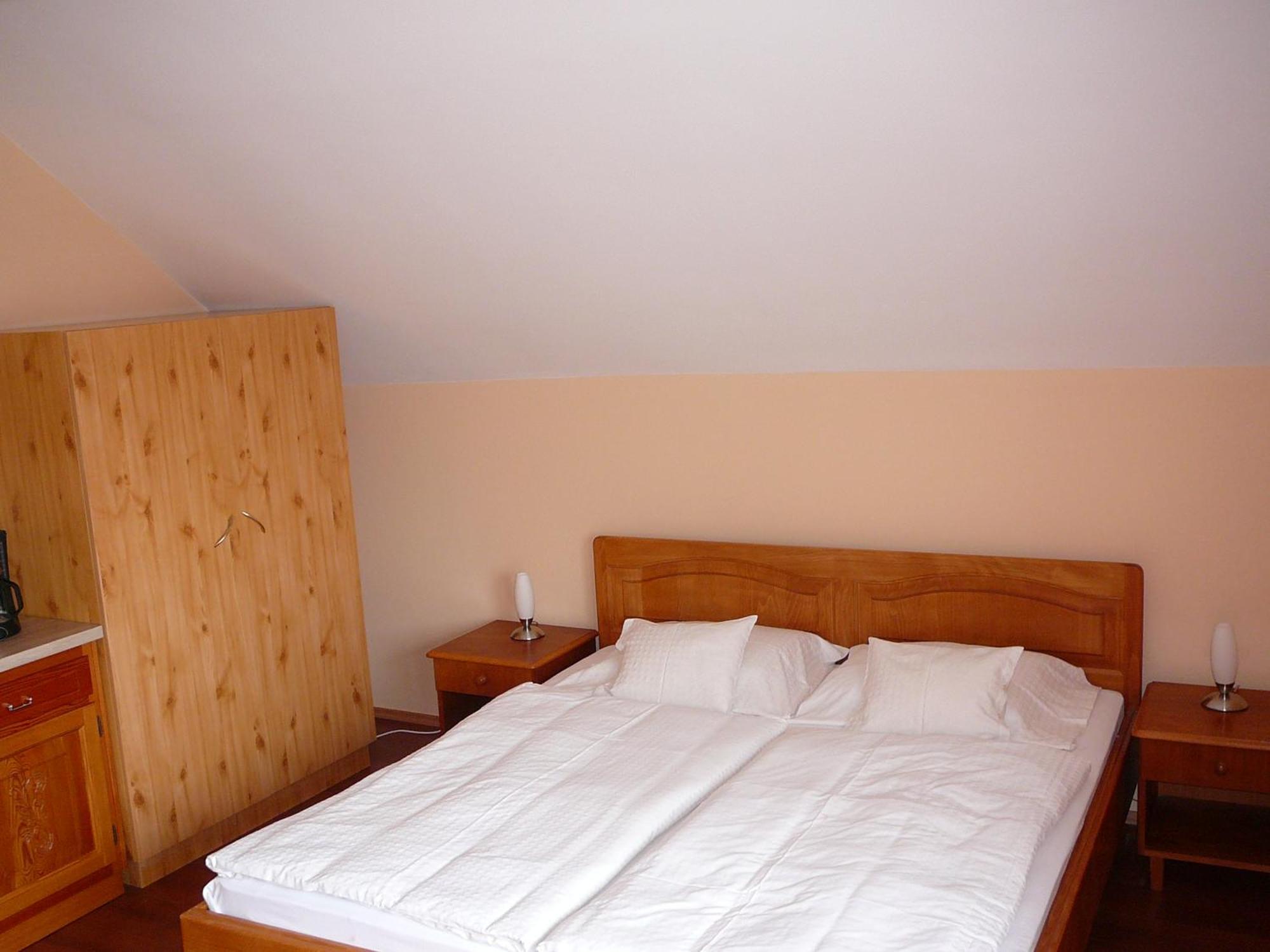 Ciklámen apartman Gyenesdiás Exterior foto